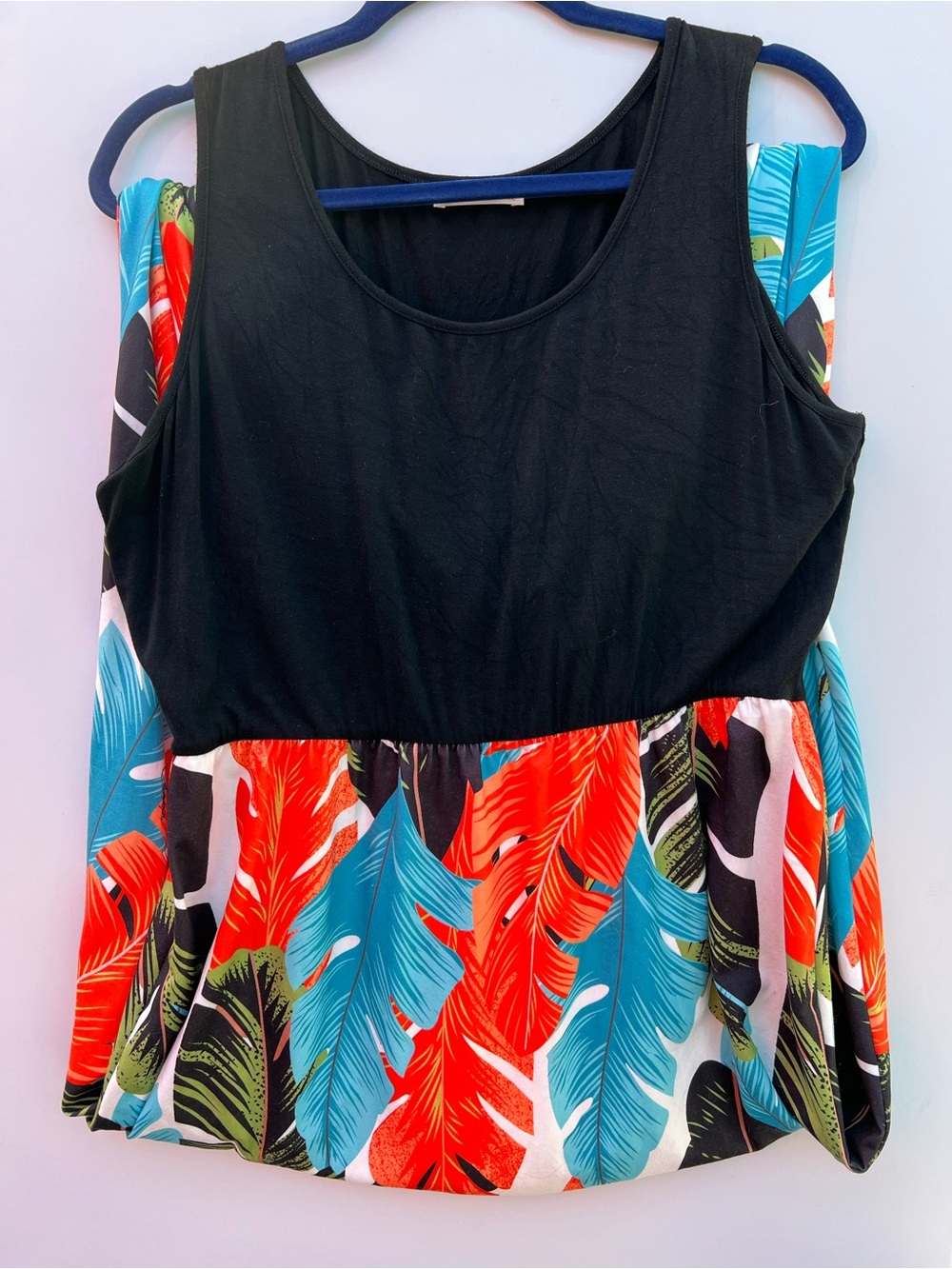 Bluetime SzXL Dress with Red & Blue Tropical Leaf print